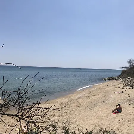 Pearl Beach In The Cliff Apartment