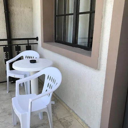 Apartment Pearl Beach In The Cliff *