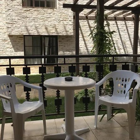 Pearl Beach In The Cliff Apartment Obsor